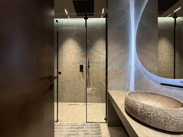 JEPET ME QERA APARTAMENT 3+1+2 TEK TIRANA GARDEN BUILDING