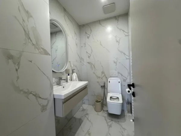 0683487469 Tirane, jepet me qera apartament duplex Dublex Kati 5, 150 m² 1.400 € (KODRA E DIELLIT)
