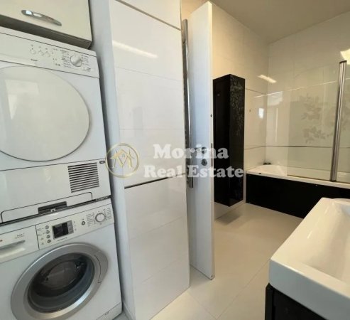 Tirane, jepet me qera apartament 2+1+Ballkon , 123 m² 1.600 € (Blloku)
