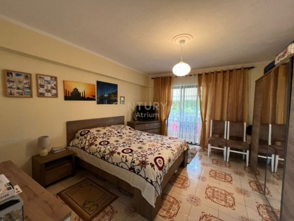 Tirane, shitet apartament 3+1+Aneks+Ballkon Kati 3, 118 m² 175.000 € (Brryli)