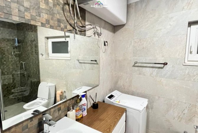 Tirane, jepet me qera apartament 1+1 Kati 1, 76 m² 600 € (prane Hotel Radisoni)