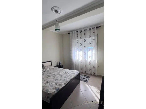 Tirane, jepet me qera apartament 1+1 Kati 4, 75 m² 500 € (Kodra e Diellit)