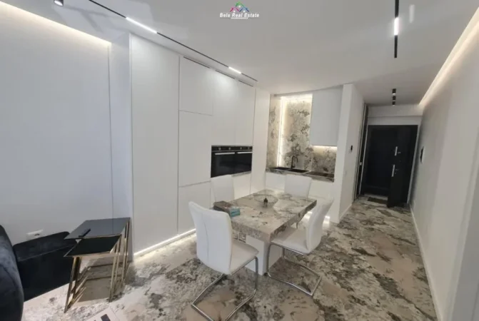 Tirane, jepet me qera apartament 1+1 Kati 4, 800 m² 1.200 € (Kompleksi Met Invest)