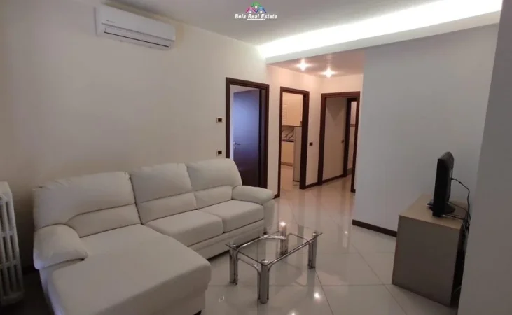 Tirane, jepet me qera apartament 1+1 Kati 2, 75 m² 450 € (prane Kopshtit Lala)