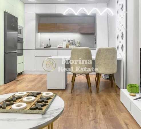 Tirane, jepet me qera apartament 1+1+Ballkon Kati 2, 71 m² 1.100 € (Rruga Perlat Rexhepi, Blloku)