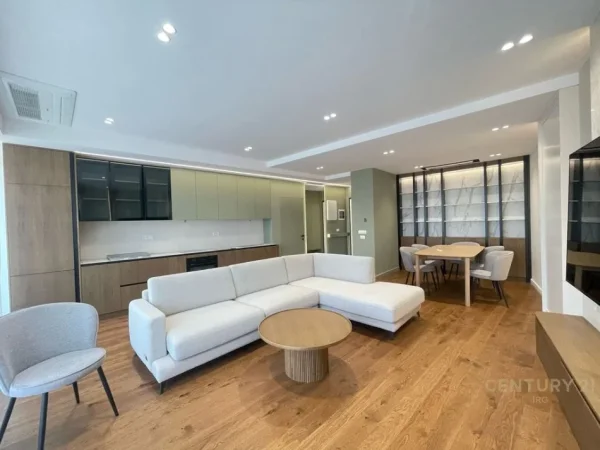 Tirane, jepet me qera apartament 2+1 Kati 8, 130 m² 2.000 € 