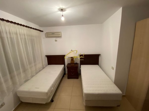 Tirane, jepet me qera apartament 2+1 Kati 5, 100 m² 600 € (ISH STACIONI TRENIT)