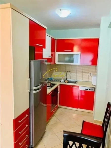 Tirane, jepet me qera apartament 1+1 Kati 5, 55 m² 550 € (21 DHJETORI)