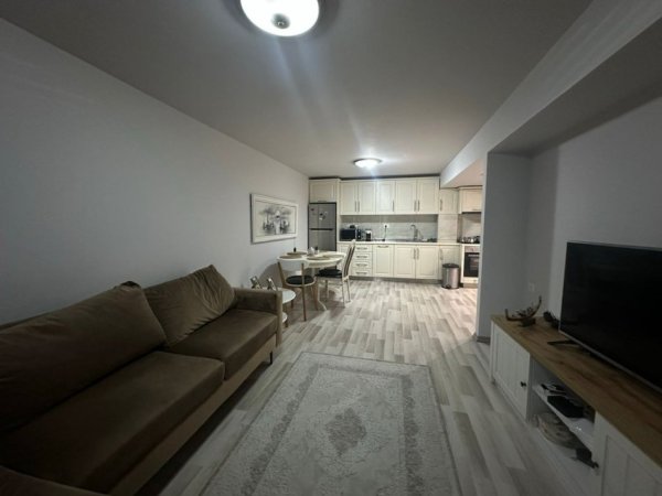 Tirane, shitet apartament 2+1+Ballkon Kati 1, 85 m² 169.000 € (Kodra e diellit)