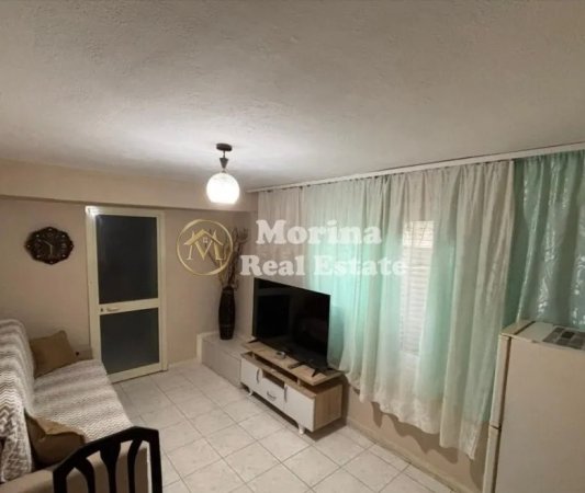 Tirane, jepet me qera apartament 1+1 Kati 1, 60 m² 420 € (Brryli)
