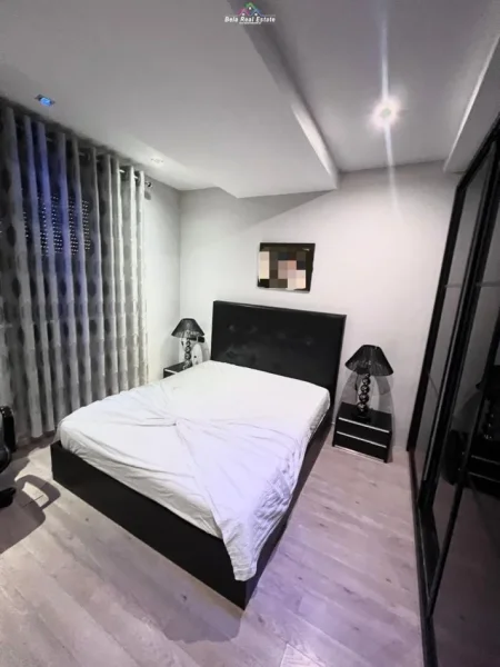 Tirane, jepet me qera apartament 2+1 Kati 4, 98 m² 800 € (selvia)