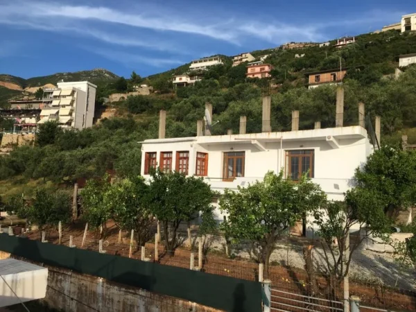 Vlore - Lungomare, shitet Vile 3+1+Ballkon Kati 3, 100 m² 310.000 €