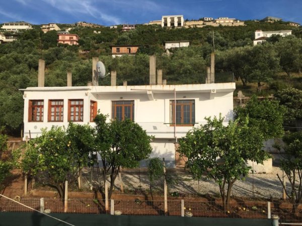 Vlore - Lungomare, shitet Vile 3+1+Ballkon Kati 3, 100 m² 310.000 € 