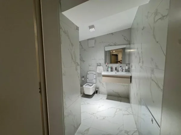 Tirane, shitet apartament duplex Dublex Kati 4, 150 m² 300.000 € (REZIDENCA KODRA E DIELLIT)