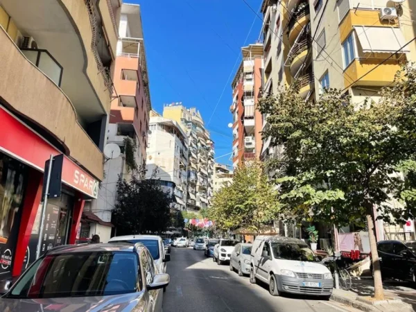 Shqiperi, shitet apartament 1+1+Ballkon Kati 7, 58 m² 165.000 € (Rruga e bogdaneve)