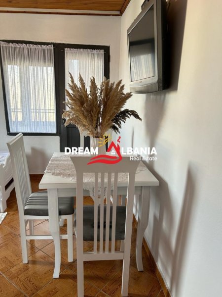 Tirane, jepet me qera apartament 2+1 , 190 m² 600 € (ne rrugen e Dibres, prane spitalit American 2)