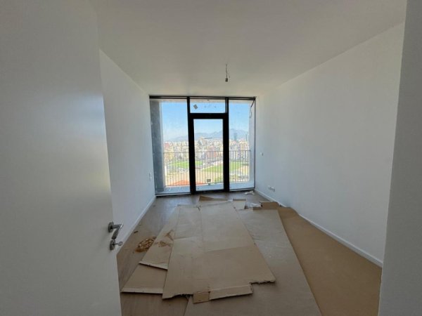 Tirane, jepet me qera ambjent biznesi Kati 12, 138 m² 1.500 € (LAKE VIEW RESIDENCE)