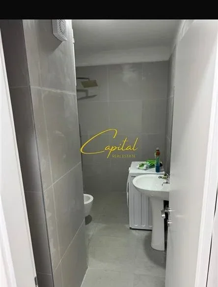 Tirane, jepet me qera apartament 2+1 Kati 7, 95 m² 700 € (ASTIR)