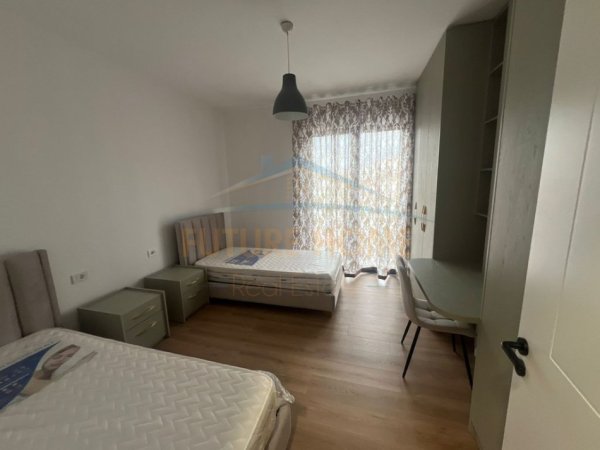 Tirane, jepet me qera apartament 2+1+Ballkon Kati 3, 117 m² 800 € (Don Bosko)