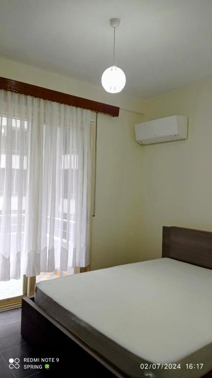 Vlore, jepet me qera apartament 2+1+Ballkon Kati 4, 88 m² 600 € (Lungomare)