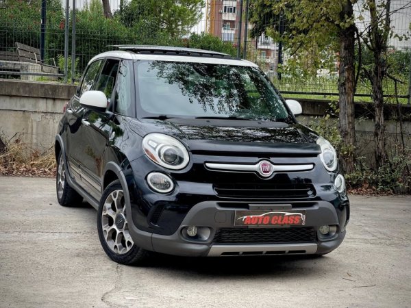 Tirane, shes makine FIAT 500 L Benzin, e zeze automatik Klima 148.000 km 7.200 €