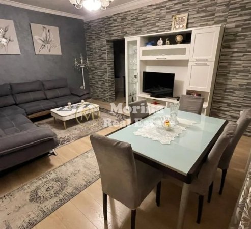 Tirane, jepet me qera apartament 1+1 Kati 5, 100 m² 450 € (Jordan Misja)