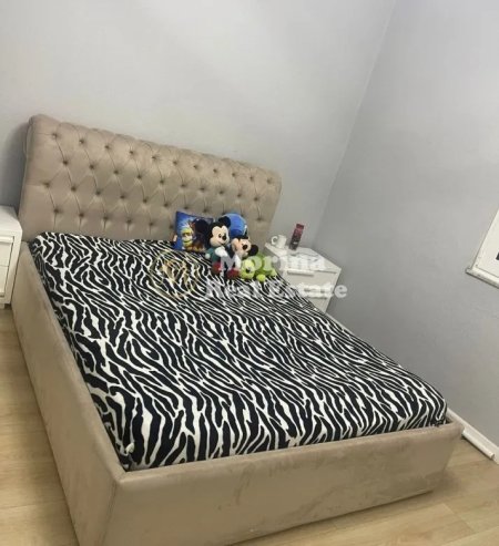 Tirane, jepet me qera apartament 1+1 Kati 5, 100 m² 450 € (Jordan Misja)