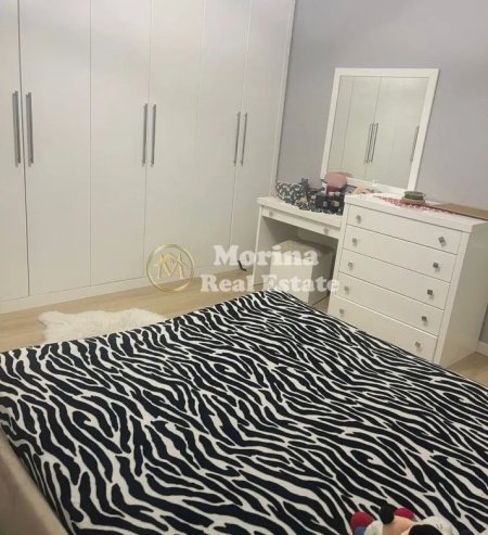 Tirane, jepet me qera apartament 1+1 Kati 5, 100 m² 450 € (Jordan Misja)