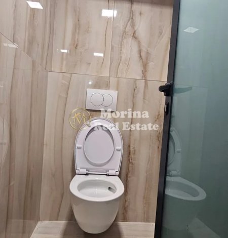 Tirane, jepet me qera ambjent biznesi Kati 0, 200 m² 370 € (Rruga Sami Frasheri)