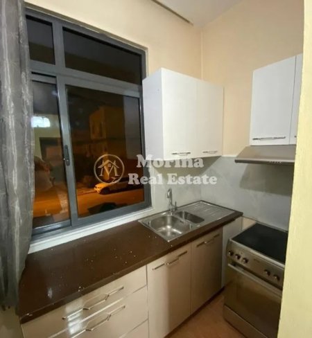 Tirane, jepet me qera apartament 2+1 Kati 2, 85 m² 450 € (Laprake)