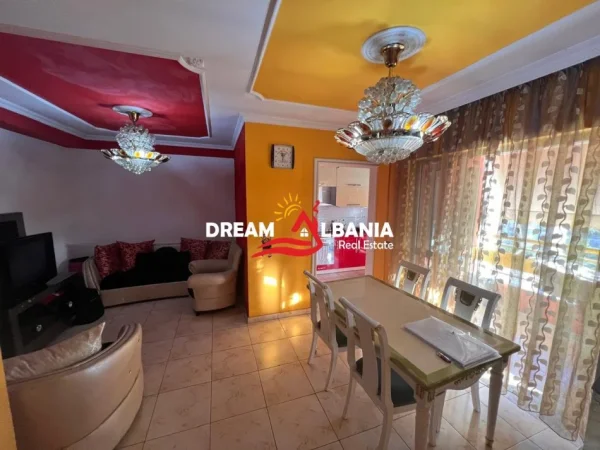 Tirane, shitet apartament 2+1 Kati 5, 100 m² 175.000 € (Bulevardin “Bajram Curri”)