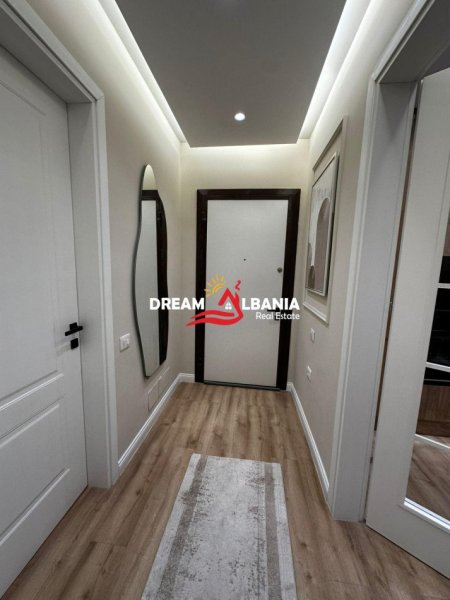 Tirane, shitet apartament 2+1 Kati 7, 112 m² 248.000 € (Xhamlliku)