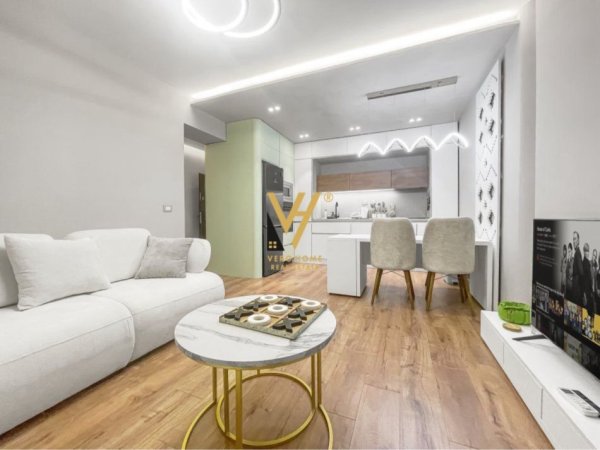 Tirane, jepet me qera apartament 1+1+Ballkon Kati 1, 71 m² 1.100 € (BLLOKJ)