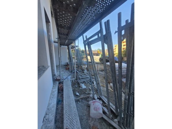 Durres, shitet apartament duplex , 34 m² 55.000 € 