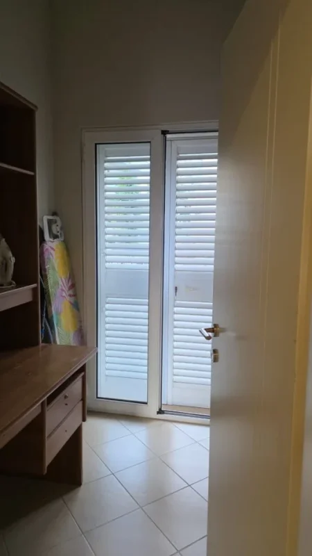 Tirane, jepet me qera apartament 2+1+Aneks+Ballkon Kati 2, 98 m² 450 € (Rr. Violeta Manushi Kodra e priftit)