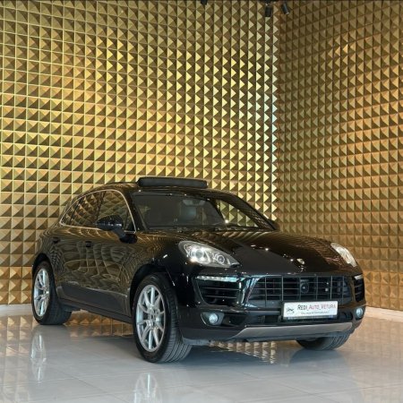 Tirane, shes SUV SHITET OKAZION Porsche Macan 3.0 benzin 345 CV Benzin, e zeze automatik Klima 147 km 22.900 €