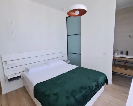 Vlore, shitet apartament 2+1 , (green coast 1)