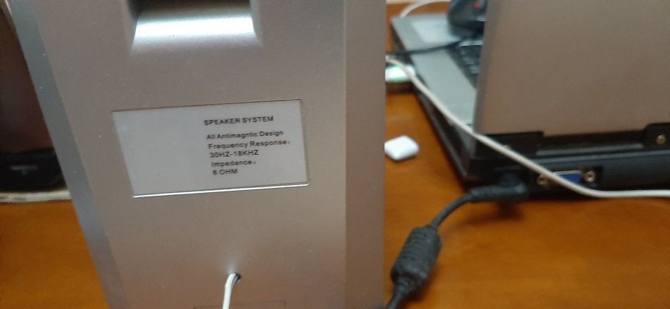 Delvine, shes Laptop Acer Aspire 3000