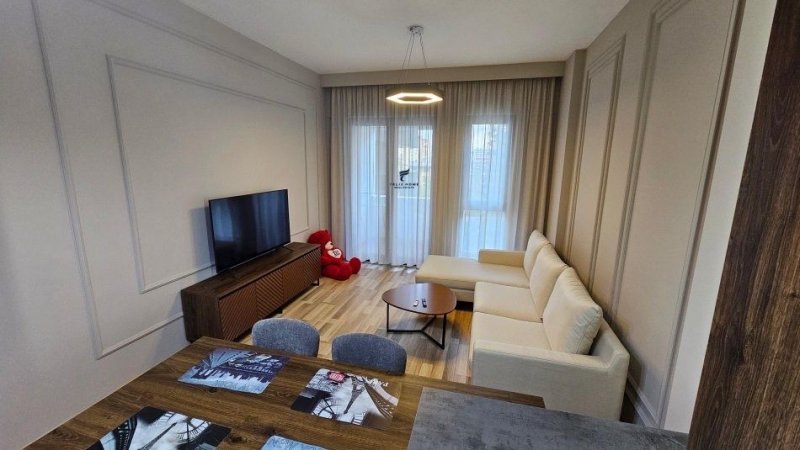 Tirane, jepet me qera apartament 1+1 Kati 5, 65 m² 700 € (SQUARE 21)