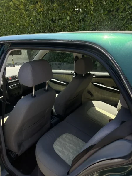 Tirane, shes Skoda Fabia Benzin, jeshile manuale Kondicioner 2.300 €