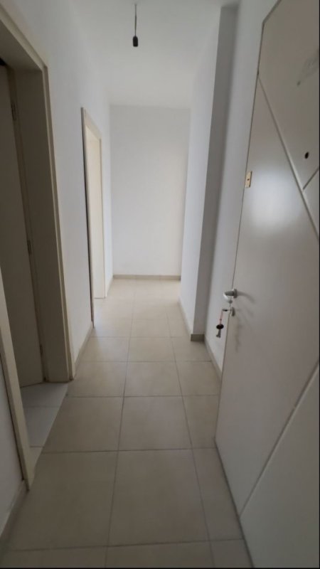 Tirane, shitet apartament 1+1 Kati 2, 92.000 € 