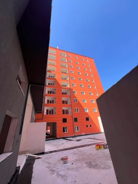Tirane, shitet apartament 2+1 Kati 2, 93 m² 165.000 € (YZBERISHT)