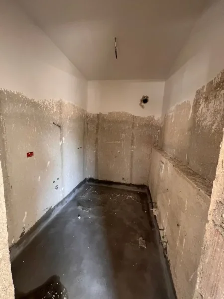 Tirane, shitet apartament 2+1 Kati 2, 93 m² 165.000 € (YZBERISHT)