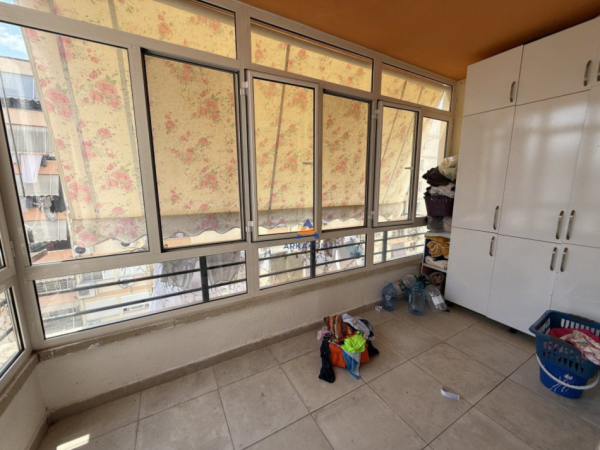 Tirane, shitet apartament 2+1+Ballkon Kati 6, 98 m² 145.000 € (RRUGA SOKRAT MIHO, UNAZA E RE)