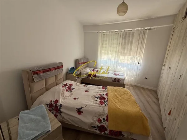 Tirane, shitet apartament 2+1 Kati 5, 98 m² 150.000 € (ASTIR)