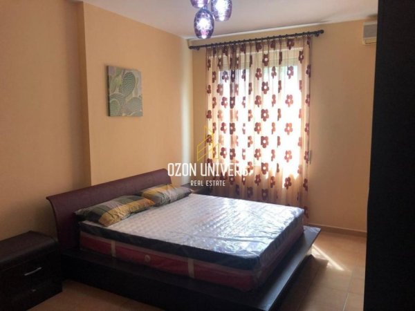 Tirane, jepet me qera apartament 2+1 Kati 3, 100 m² 850 € (Rruga Sales)
