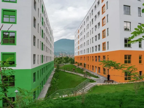 Tirane, shitet 1+1 , (Residenca Kaimi)