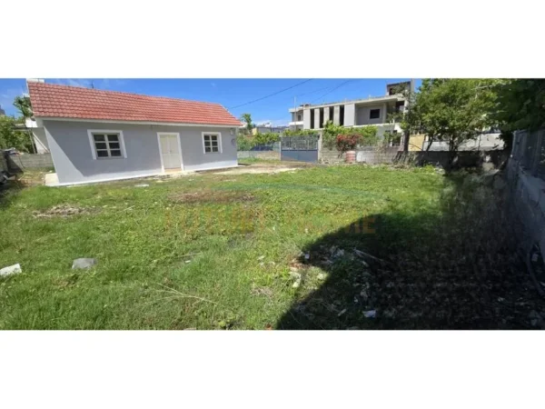 Durres, shitet shtepi 2+1 Kati 0, 344 m² 80.000 € 