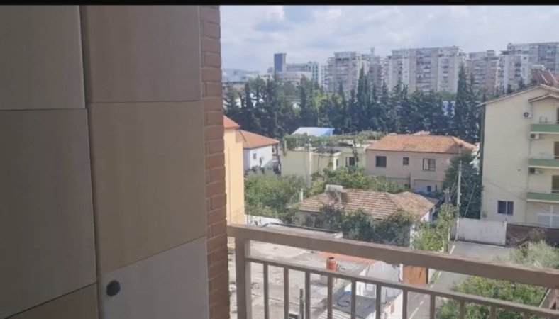 Tirane, jepet me qera apartament 2+1 Kati 3, 90 m² 650 € (Don Bosko Bujtina e Gjelit)
