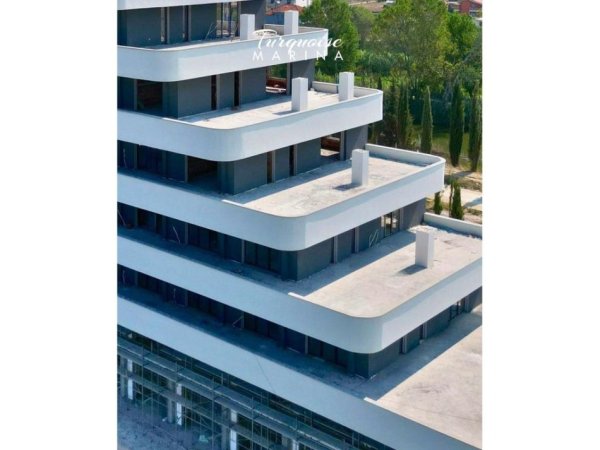 Gjiri Lalezit | Hamallaj, shitet apartament duplex Dublex Kati 0, 204 m² 335.000 € 